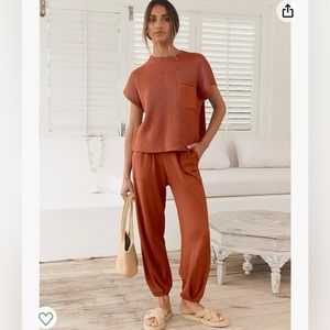 Amazon freya lounge set in Rust